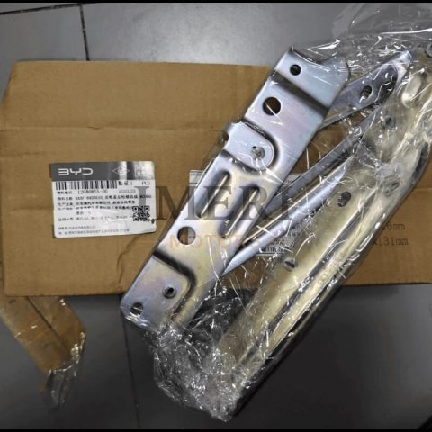 SA3F-8402610 Front Hood Left Hinge Assembly BYD Song PLUS