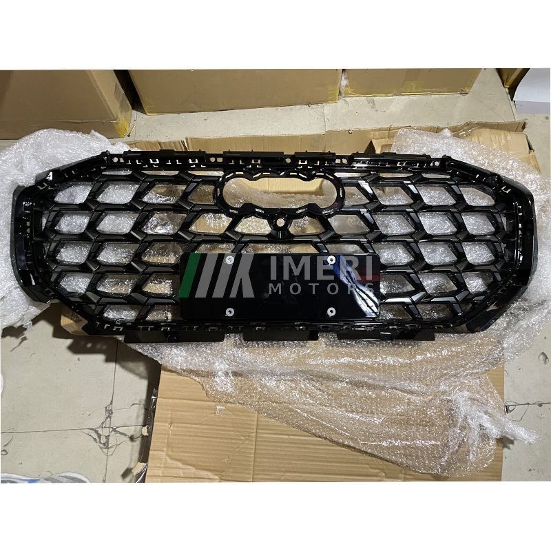 Radiator Grille (Liquid Dark Chrome/High Gloss Black) - Audi Q6