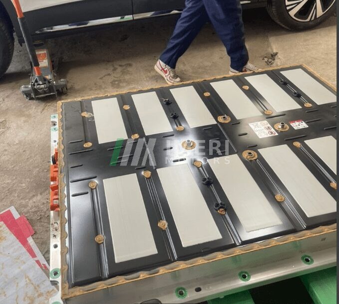High Voltage Battery - Volkswagen ID6 - 1