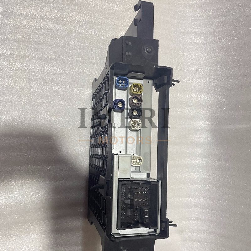 Player Head Unit - Audi Q6 - 5