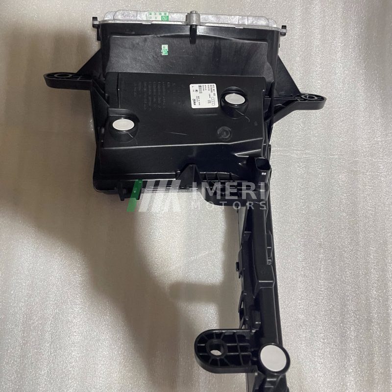 Daytime Running Light (L) - Audi Q2L - 2