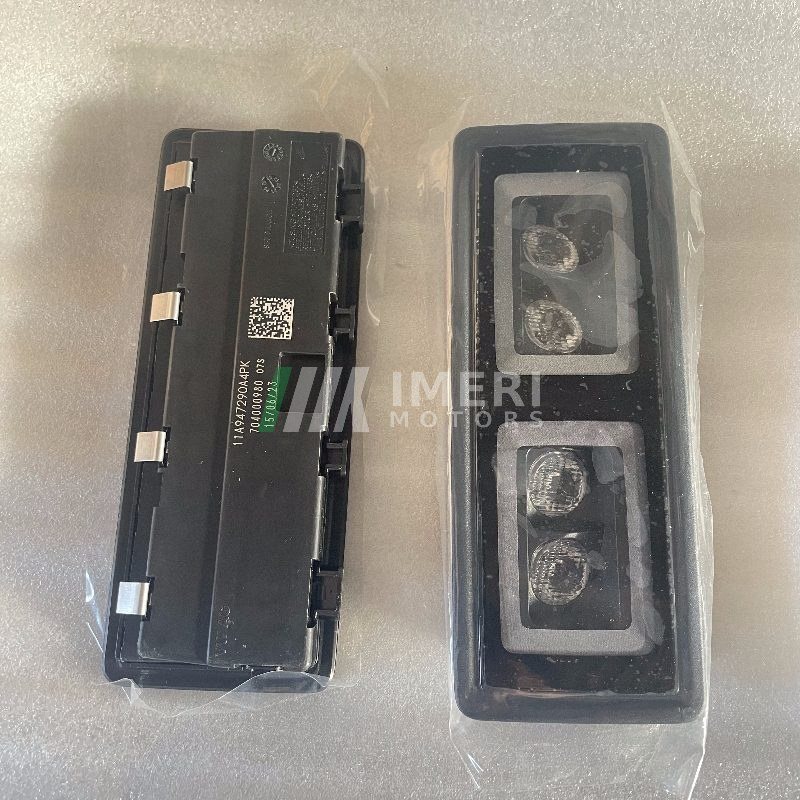 Reading Light (Second Row Seat, Black) - Audi Q5e-tron - 3