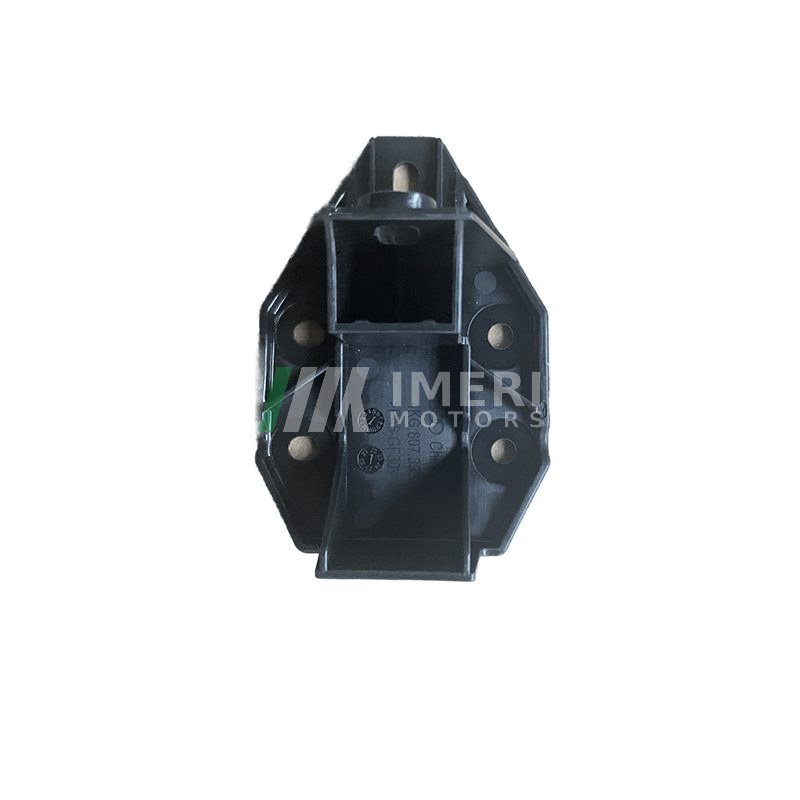 Radiator Bracket - Audi A7L - 2