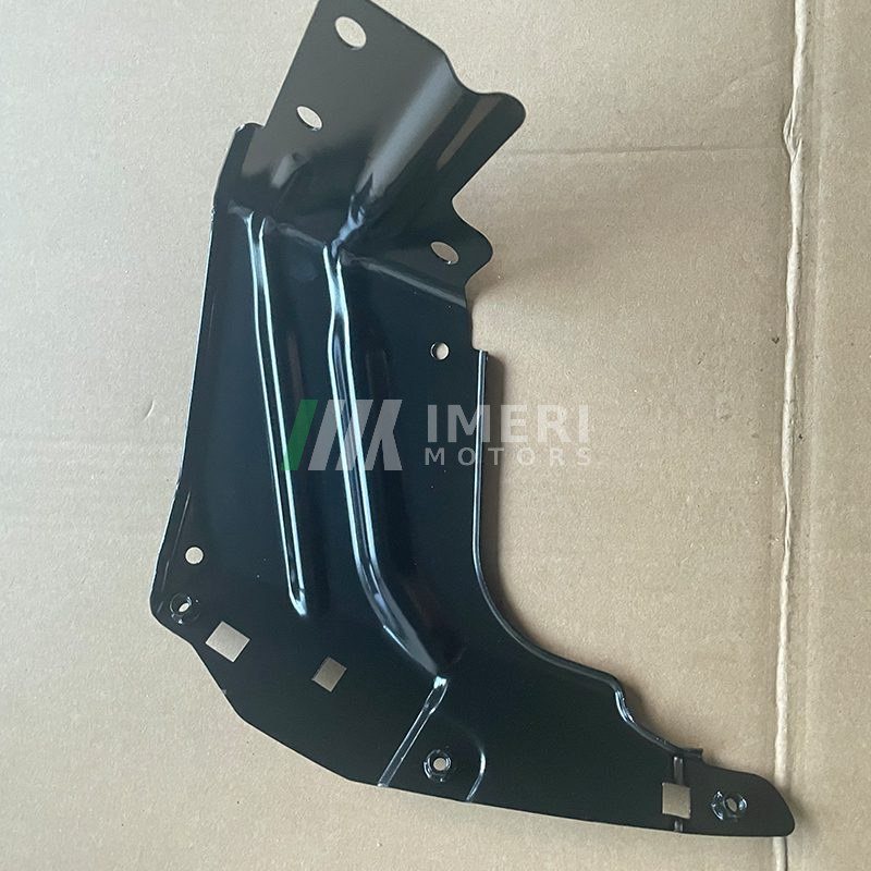 Fender Iron Bracket Right - Audi Q6 - 2