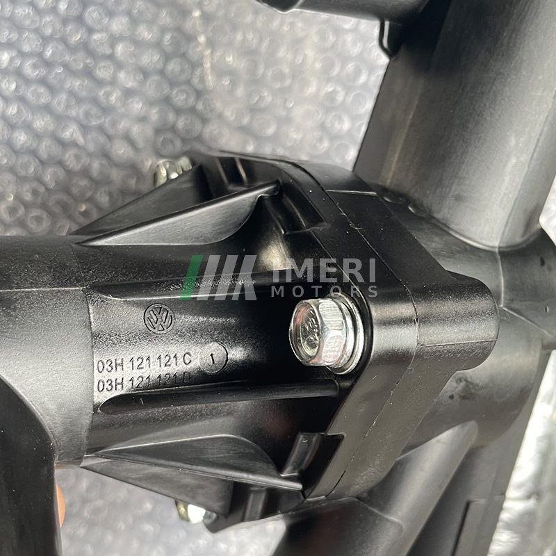 Thermostat Cover - Audi Q7 - 2