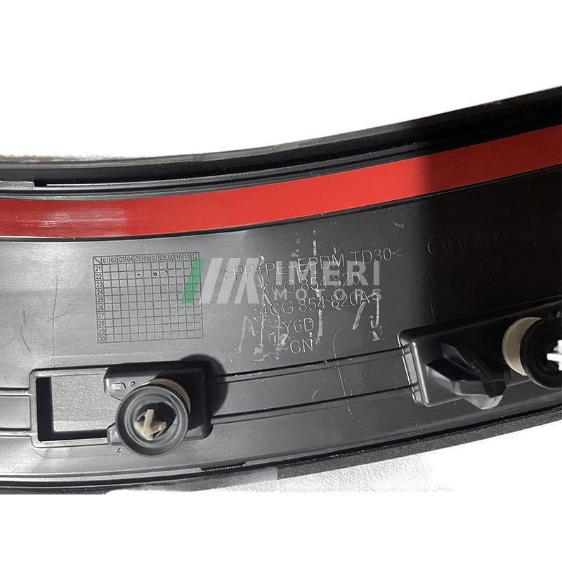 Wheel Arch Rear R (Small) - Audi Q6 - 3