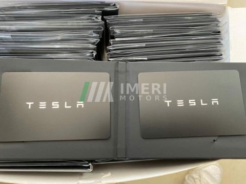 1131087-00-G Key Card Tesla