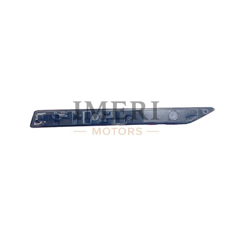 Rear Bumper Light (R) - Audi Q6 - 2