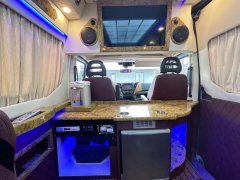Iveco 17 Imported Type B RV 3.0T - ფოტო 3
