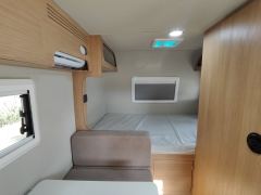 Yutong 21 T310 Premium Trailer - ფოტო 4