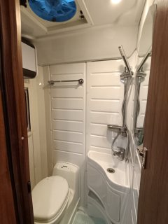Yutong C533 Flagship Edition Non-Expandable RV 3.0L - ფოტო 7