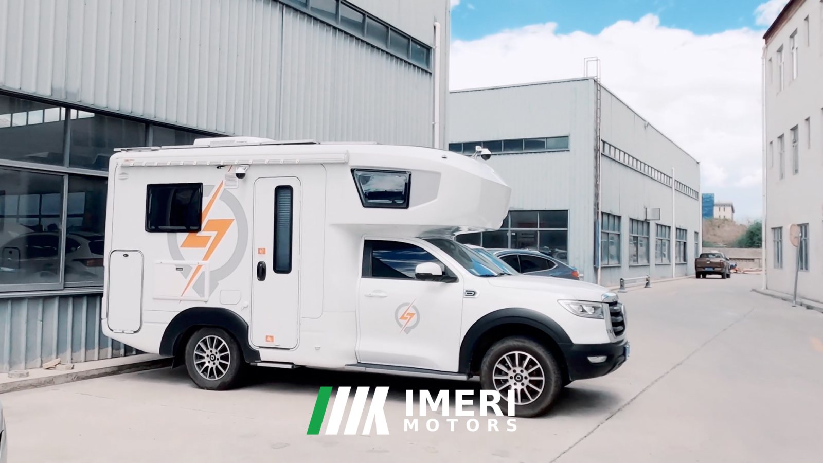 Towable caravan 2.0L