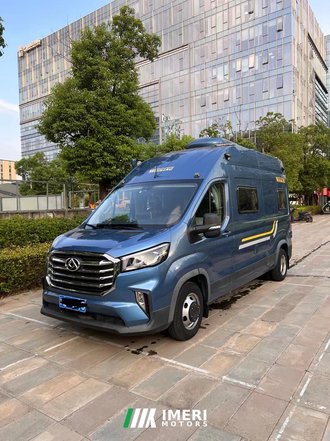 V590 3.0L