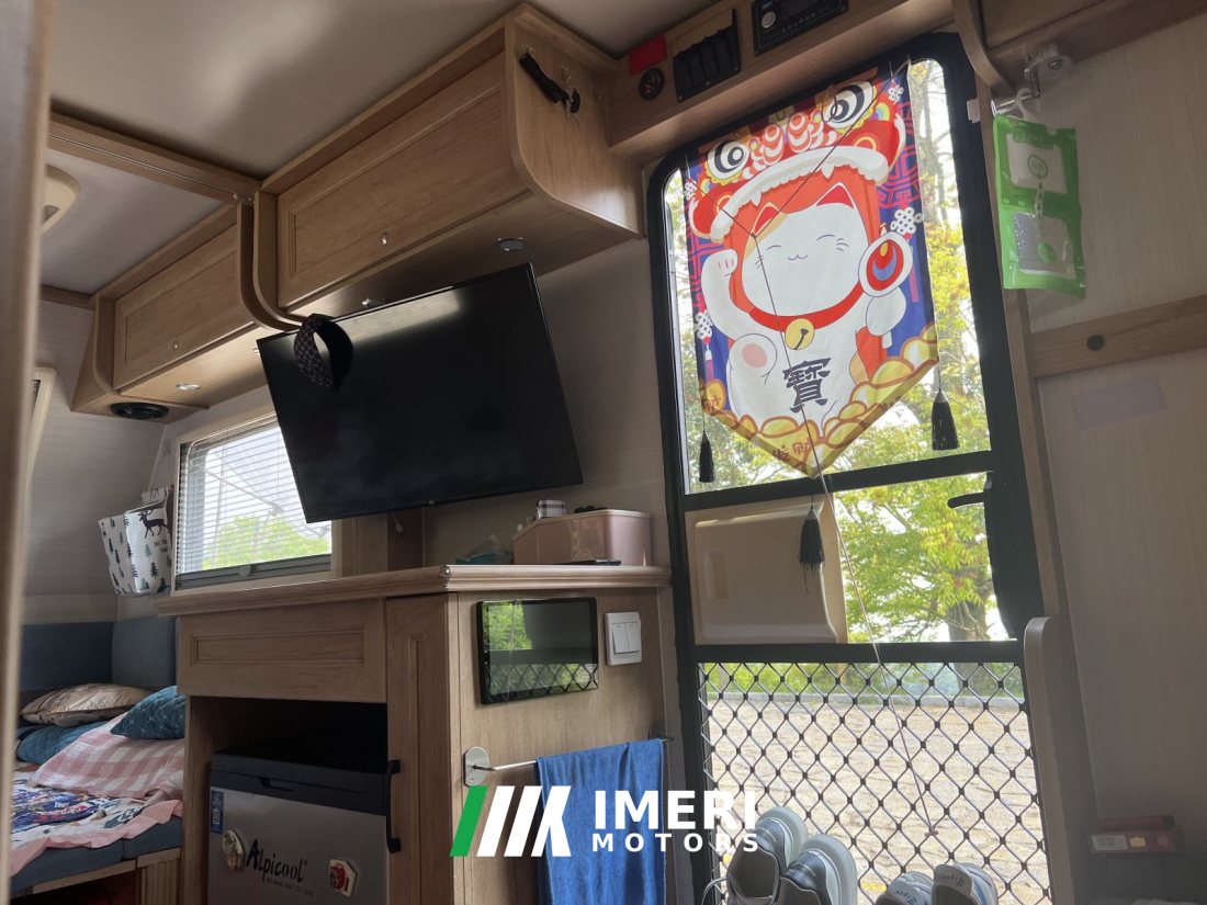 HQ21 off-road trailer RV 0.8L