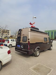 Ford F590 2.4L - ფოტო 8