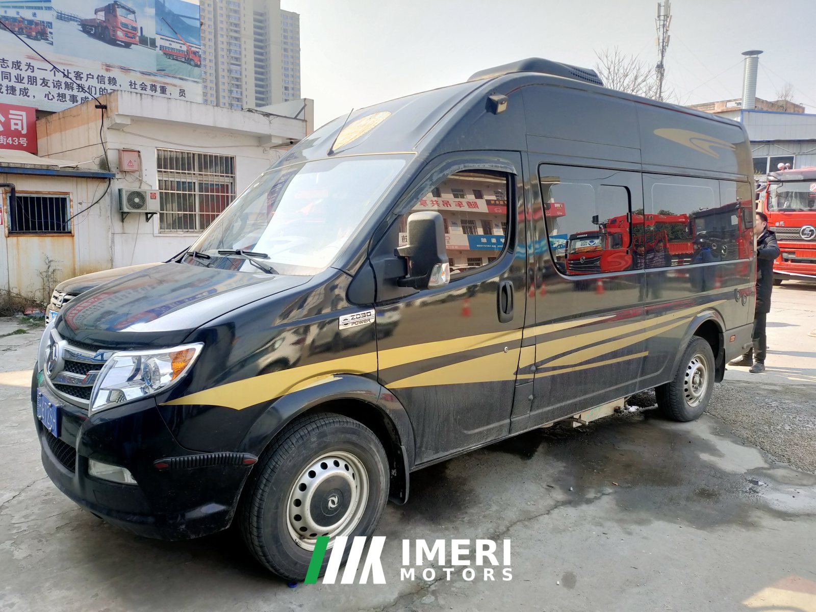 Dongfeng 18 B RV 2.5T