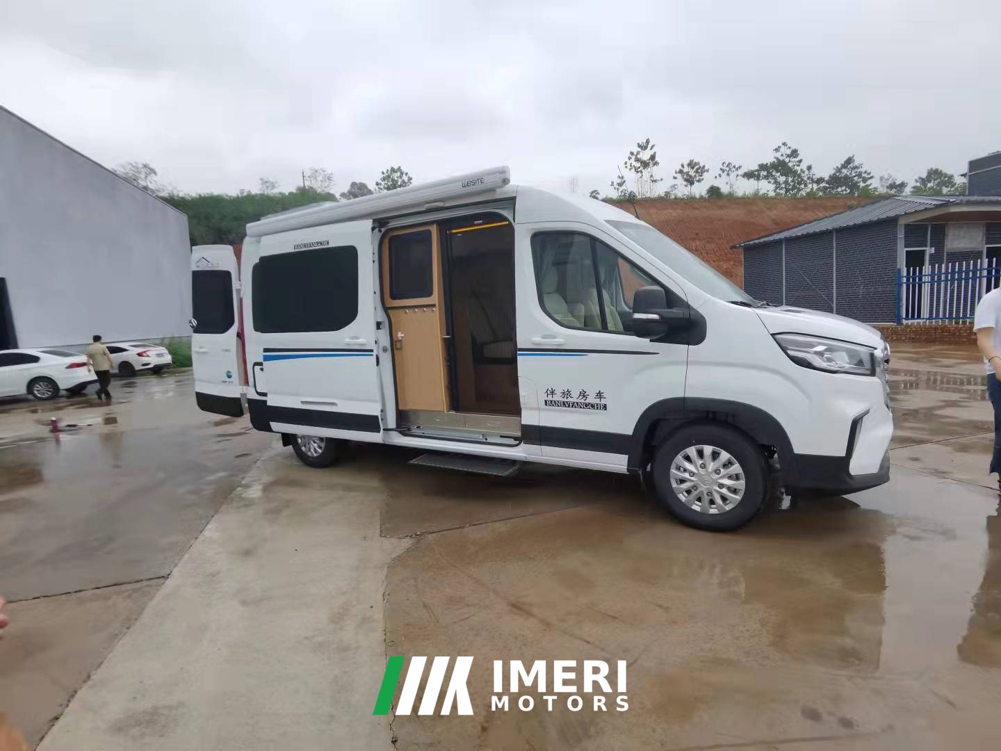 Maxus V90 Extended Wheelbase High Roof 2.0L
