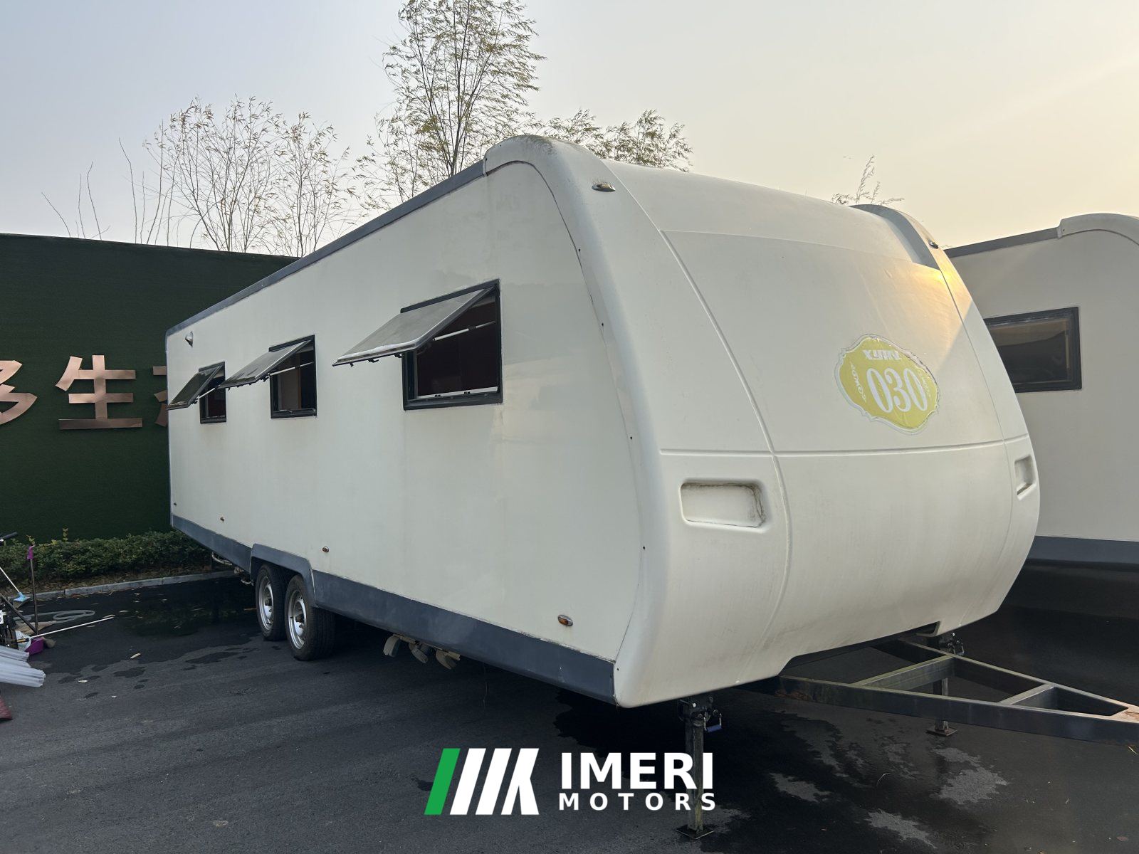 2020 Custom RV 20 Campsite trailer 10m long 5L
