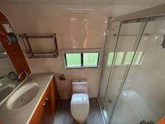 Custom RV 20 Campsite trailer 10m long 5L - ფოტო 3