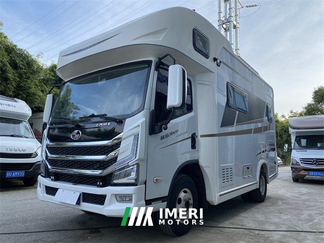 2022 Custom RV 22 SAIC Yuejin H500 Light Truck 2.8L