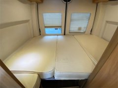 Maxus 18 Traveller V80 RV 2.5L - ფოტო 5