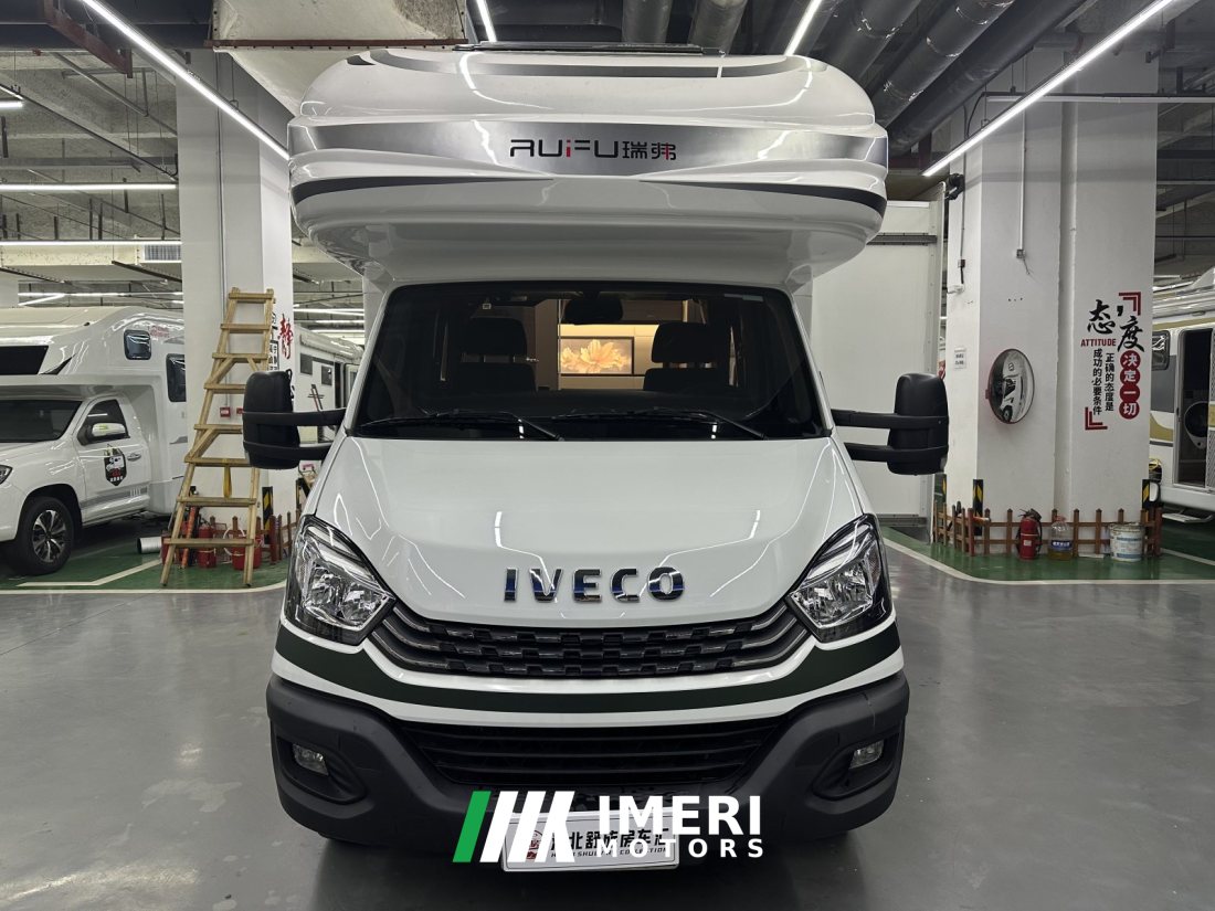 Ruifu 24 V820 Dual Expansion C-type RV 3.0L - სახლი-მანქანა ჩინეთიდან