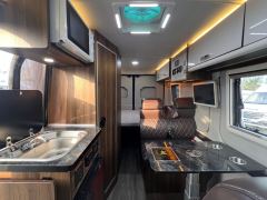 Maxus 21 V90B RV 2.0L - photo 8