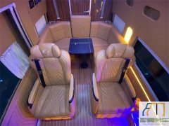 Ford 22 New Generation Transit Pro Black Knight Commercial Travel RV 2.2L - ფოტო 4