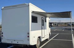 Dongfeng Lingyang Capter Light Truck RV 3.0L - photo 1
