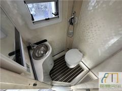 Iveco 18 Zhongyi Shuangtuo C-type RV 3.0L - фото 4