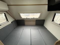 Custom RV trailer 3.0L - ფოტო 4