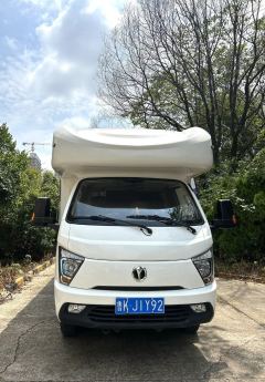 Custom RV 22 Ditu 2.0L - фото 1