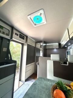 Custom RV 22 Ditu 2.0L - фото 5