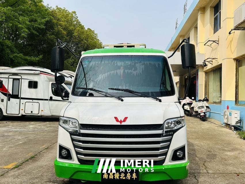 2020 RV 1.8L