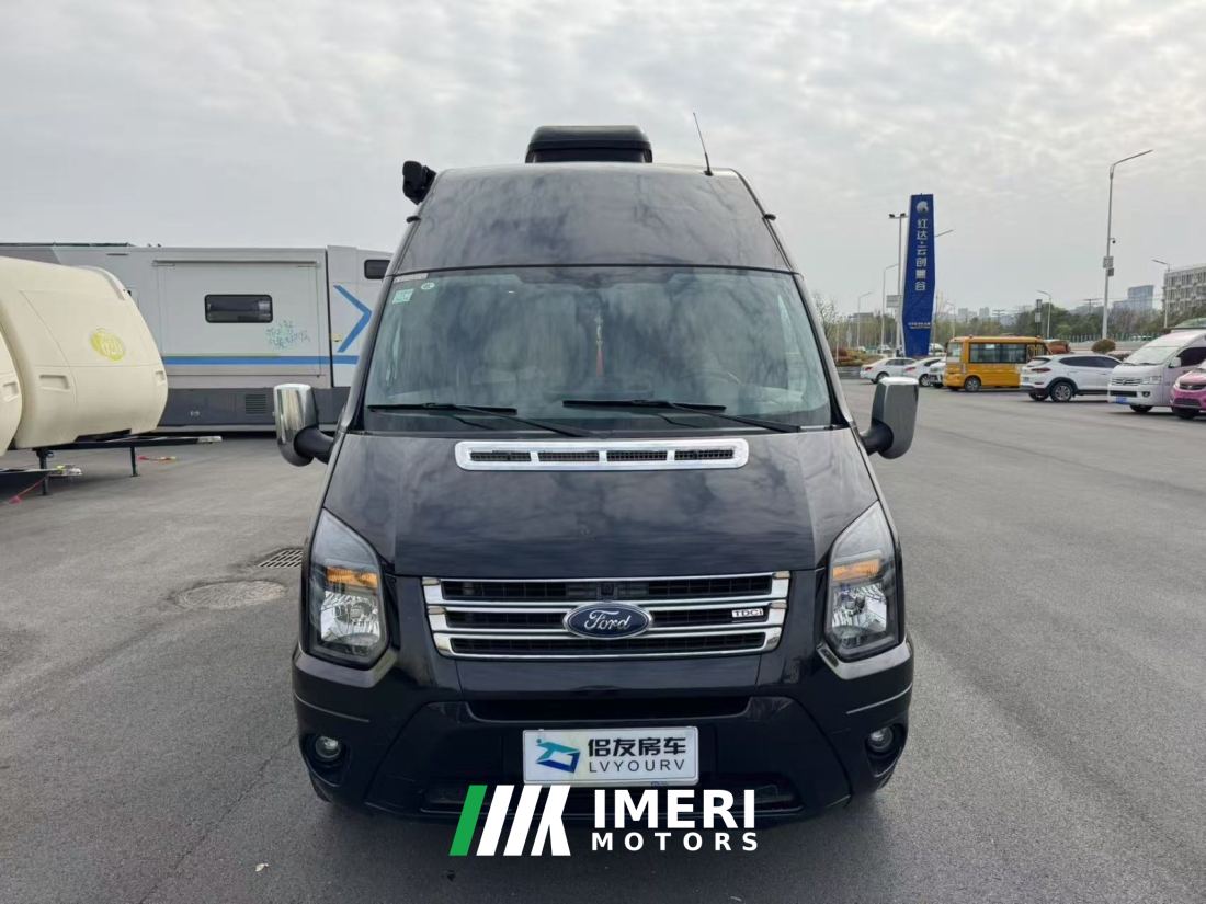 Ford 20 National 6 348 2.2L - дом на колёсах из Китая