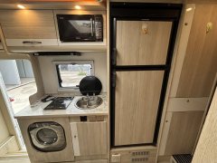 Iveco Side Expansion RV 3.0L - ფოტო 4