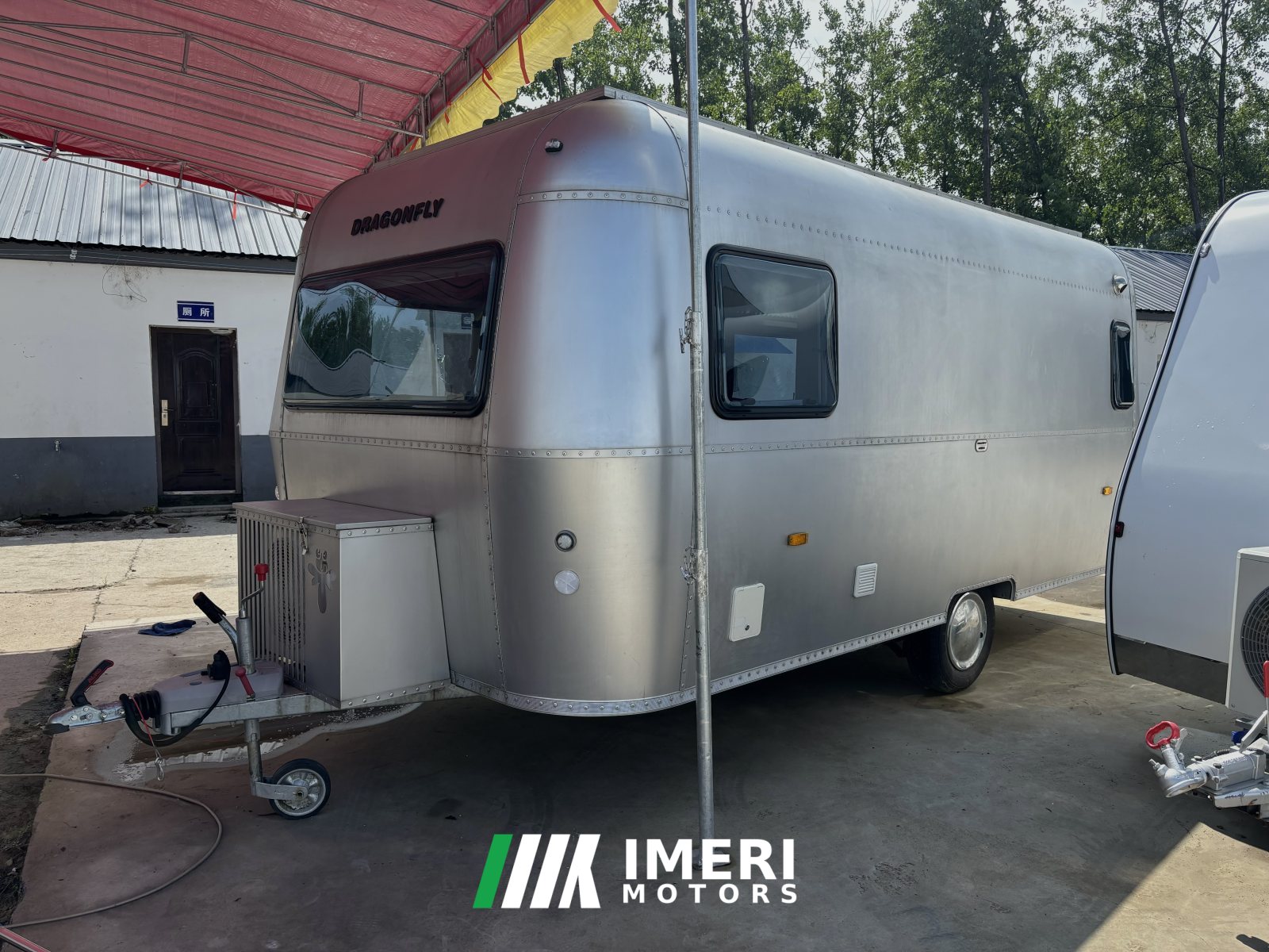 trailer 1.0L
