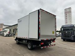 SINOTRUK HOWO Light Duty Truck Commander 170 hp 4X2 4.05 m - photo 7