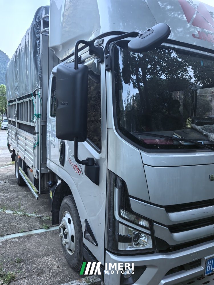 2025 JMC + 152 hp 4X2 3.95 m