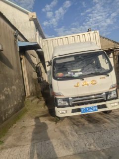 JAC Shuailing Shuailin E 152 hp 4X2 4.12 m - photo 1