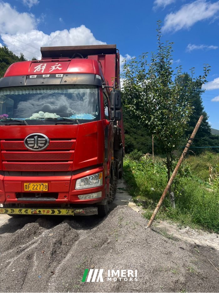 2019 FAW Jiefang J6P 550 hp 8X4 8.8 m