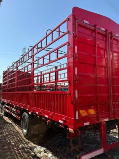 Sinotruk Sitrak G5 310 hp 6X2 9.52 m - фото 7