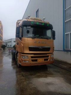 CAMC Hanma H9 460 hp 6X4 - photo 1