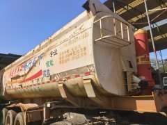 8.8 m x2.5 m 3 tank semi-trailer - photo 2