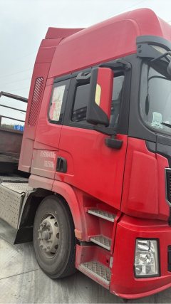 Shacman Delong X5000S 460 hp 6X4 - photo 2