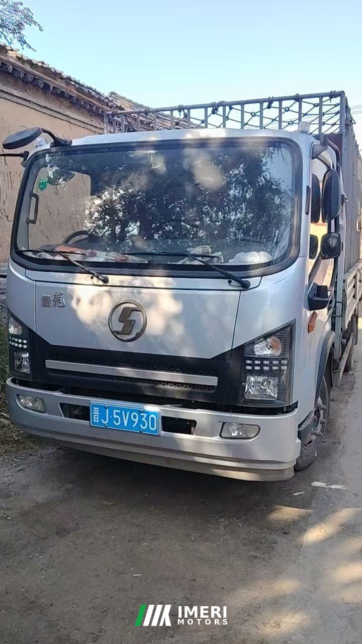 2024 Shacman Delong G1 137 hp 4X2 4.18 m