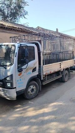 Shacman Delong G1 137 hp 4X2 4.18 m - photo 2