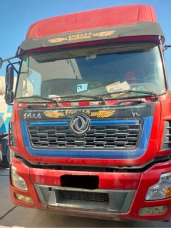 Dongfeng Tianlong VL 400 hp 6X4 - photo 1