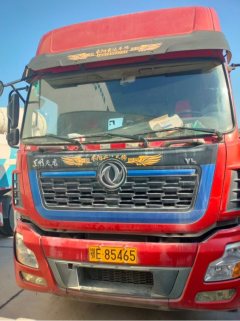 Dongfeng Tianlong VL 400 hp 6X4 - photo 2