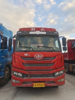FAW Jiefang Han V 420 hp 6X4 - фото 2
